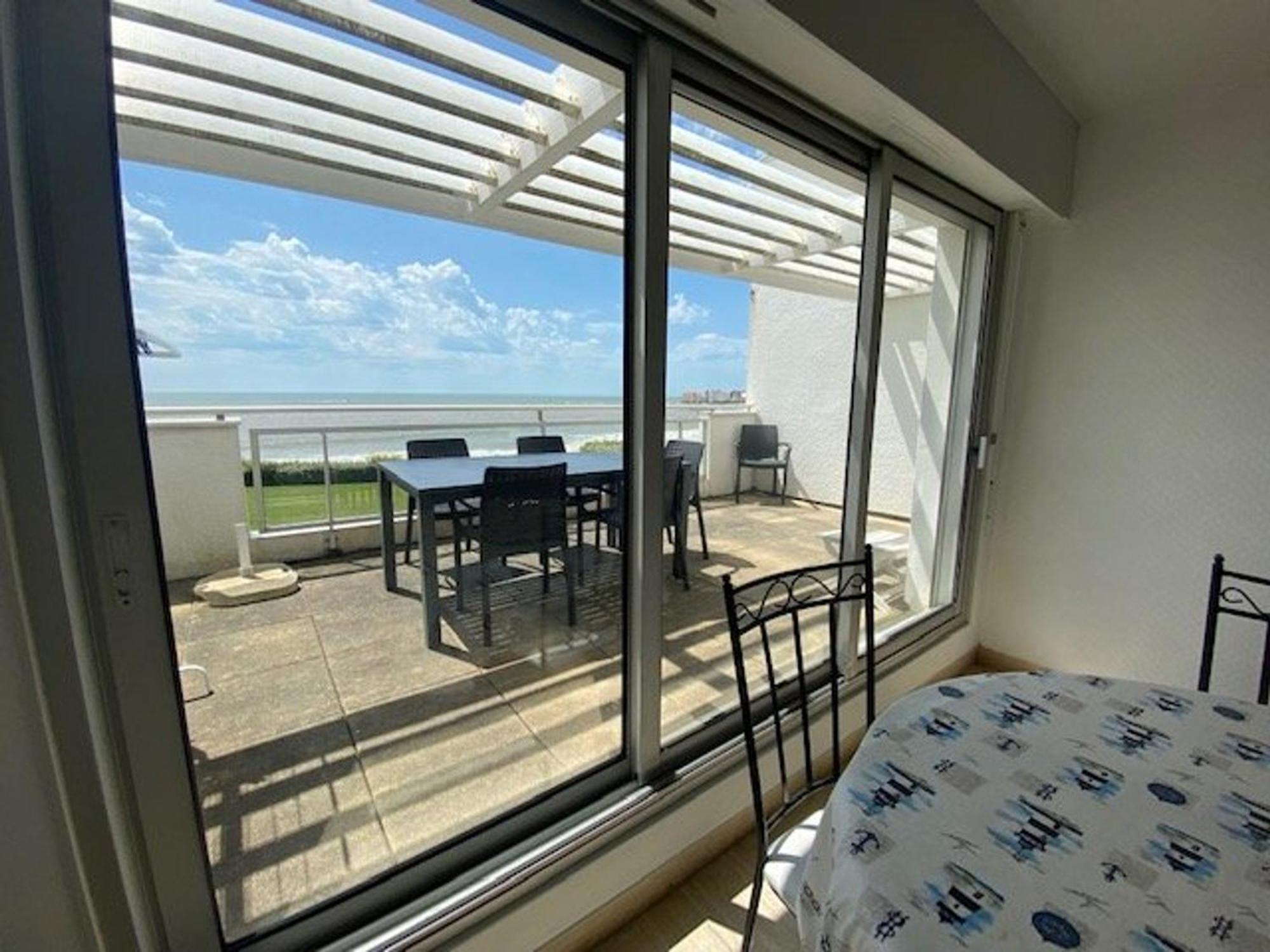 Appartement Moderne Avec Terrasse Et Garage A Royan - Fr-1-494-65 Zewnętrze zdjęcie